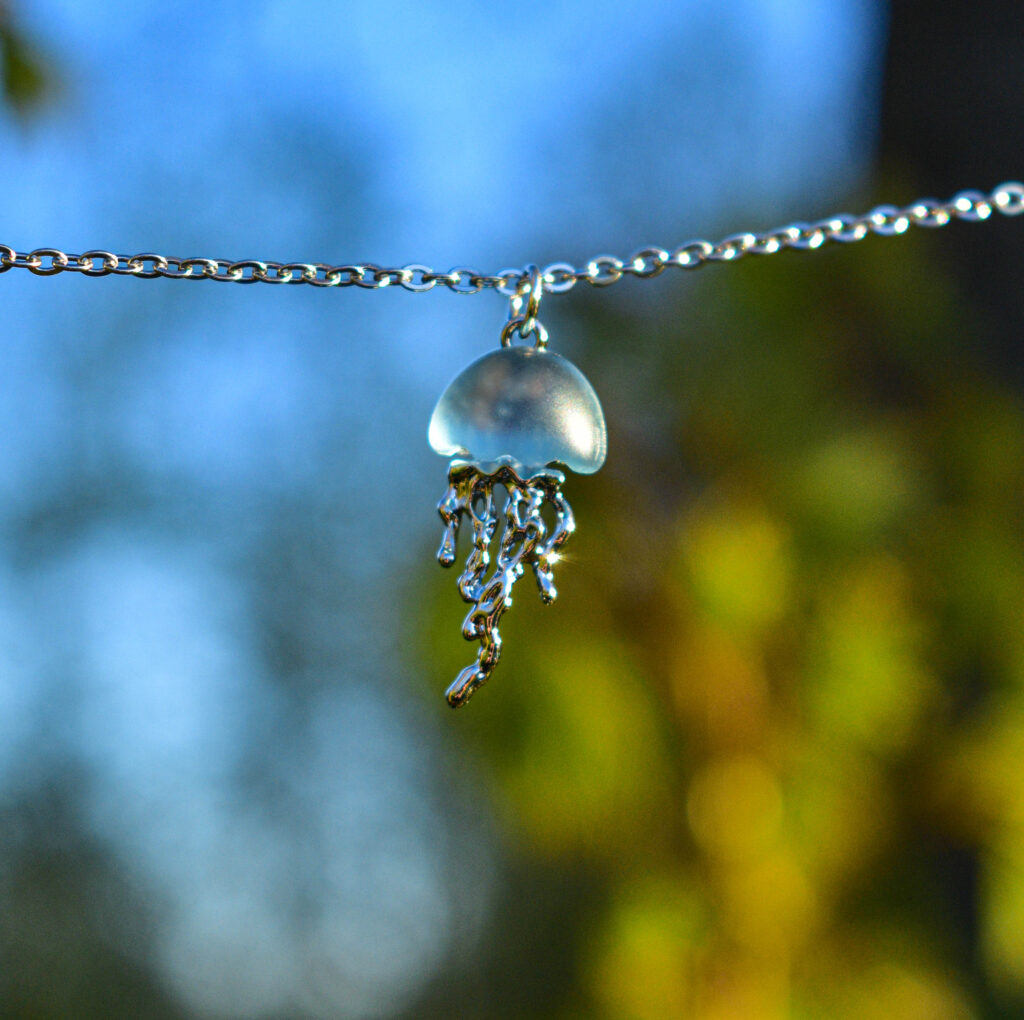 Hõbedast Tooni Meduus Kaelakee